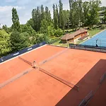 Hotel Olympionik 3*