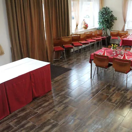 Olympionik Hotel 3*
