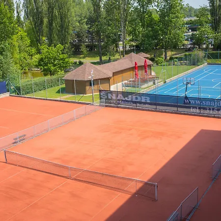 Olympionik فندق