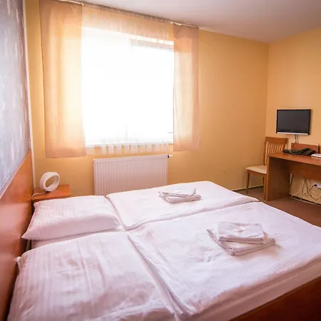 Olympionik Hotel 3*