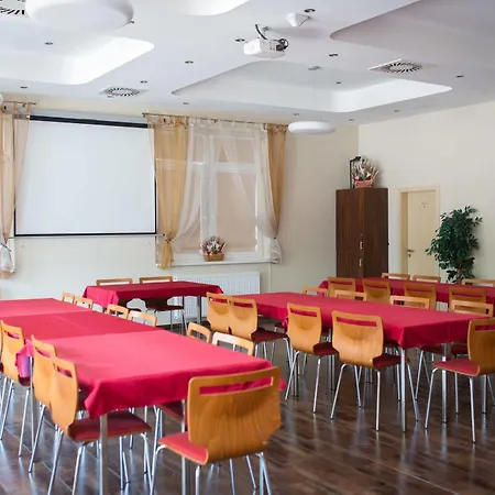 Olympionik Hotel